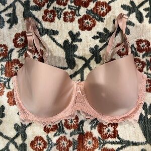 Victoria’s Secret Dream Angels Push Up without padding Bra 34DD